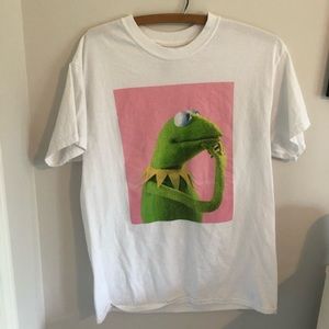 urban outfitters graphic tee